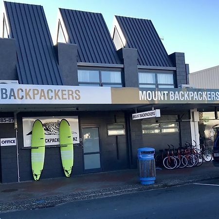Хостел Mount Backpackers Маунт-Маунгани Экстерьер фото